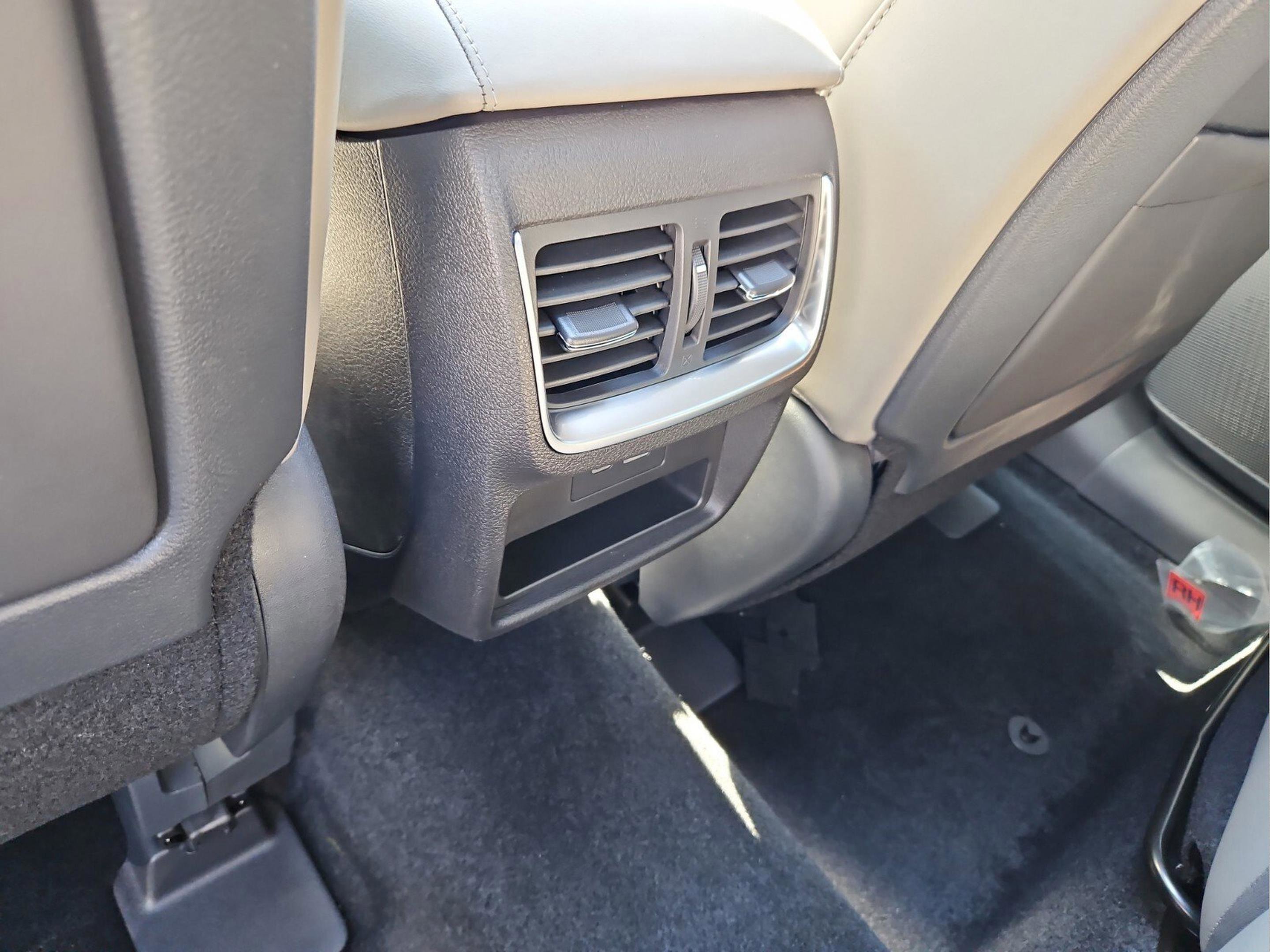 Certified 2025 INFINITI QX50 Luxe AWD/4WD image 14