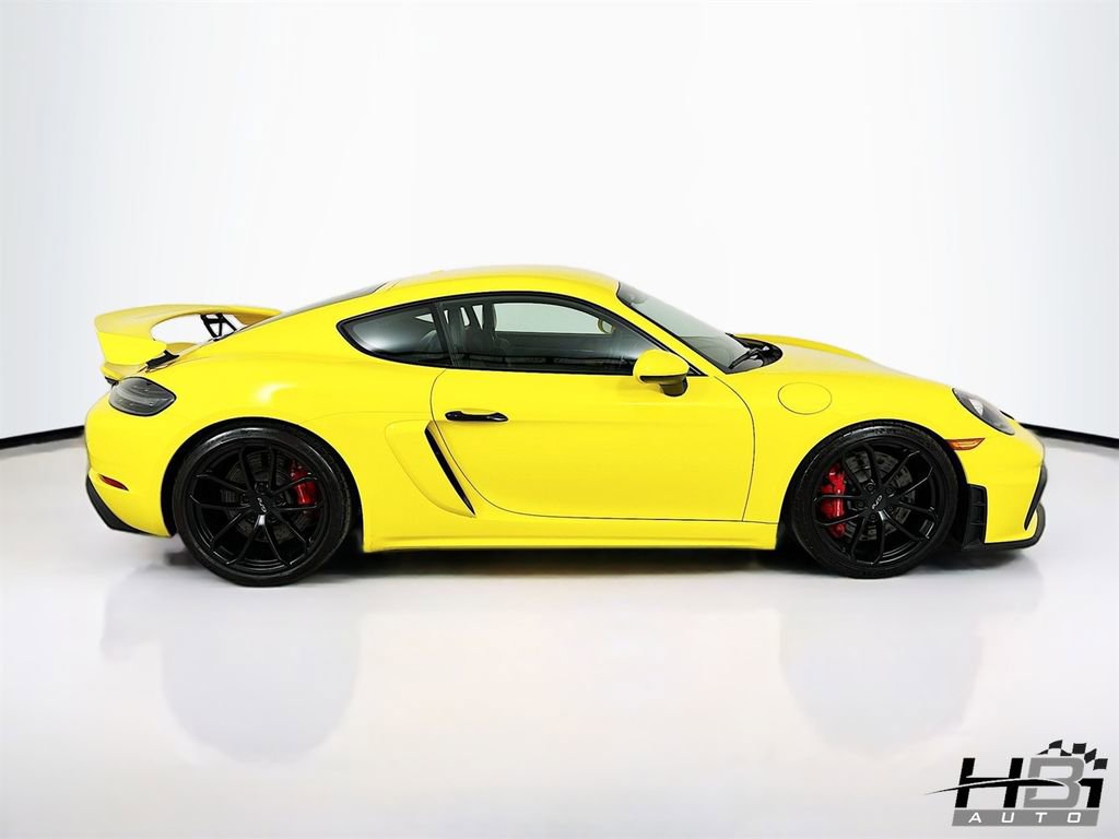 Used 2022 Porsche 718 Cayman GT4 RWD image 5