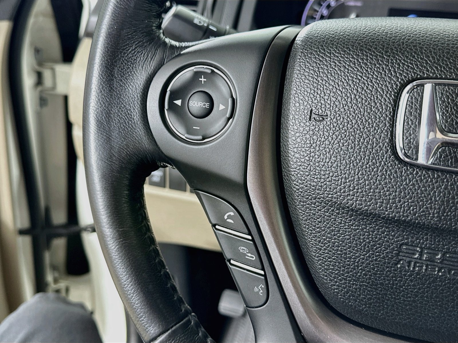 Used 2017 Honda Ridgeline RTL image 17
