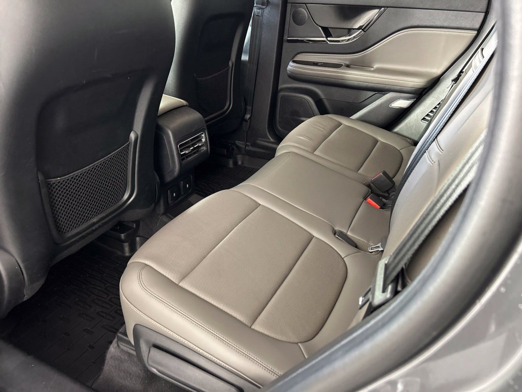 Used 2023 Lincoln Corsair Reserve w/ Equipment Group 201A AWD/4WD image 25