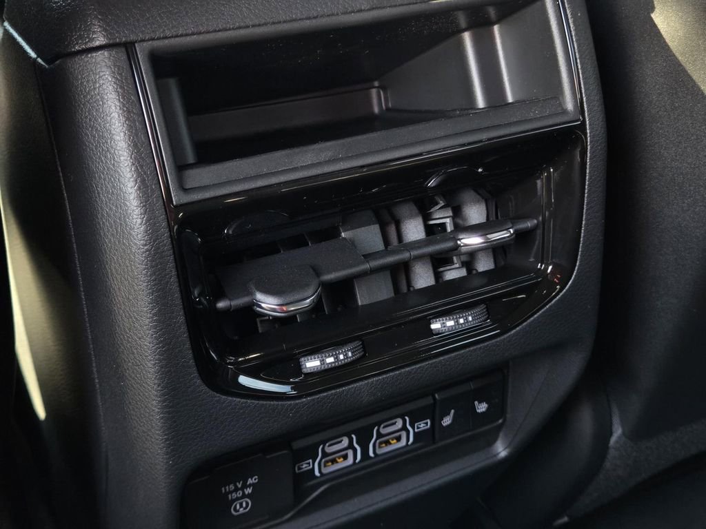 New 2025 Jeep Grand Cherokee Limited image 15