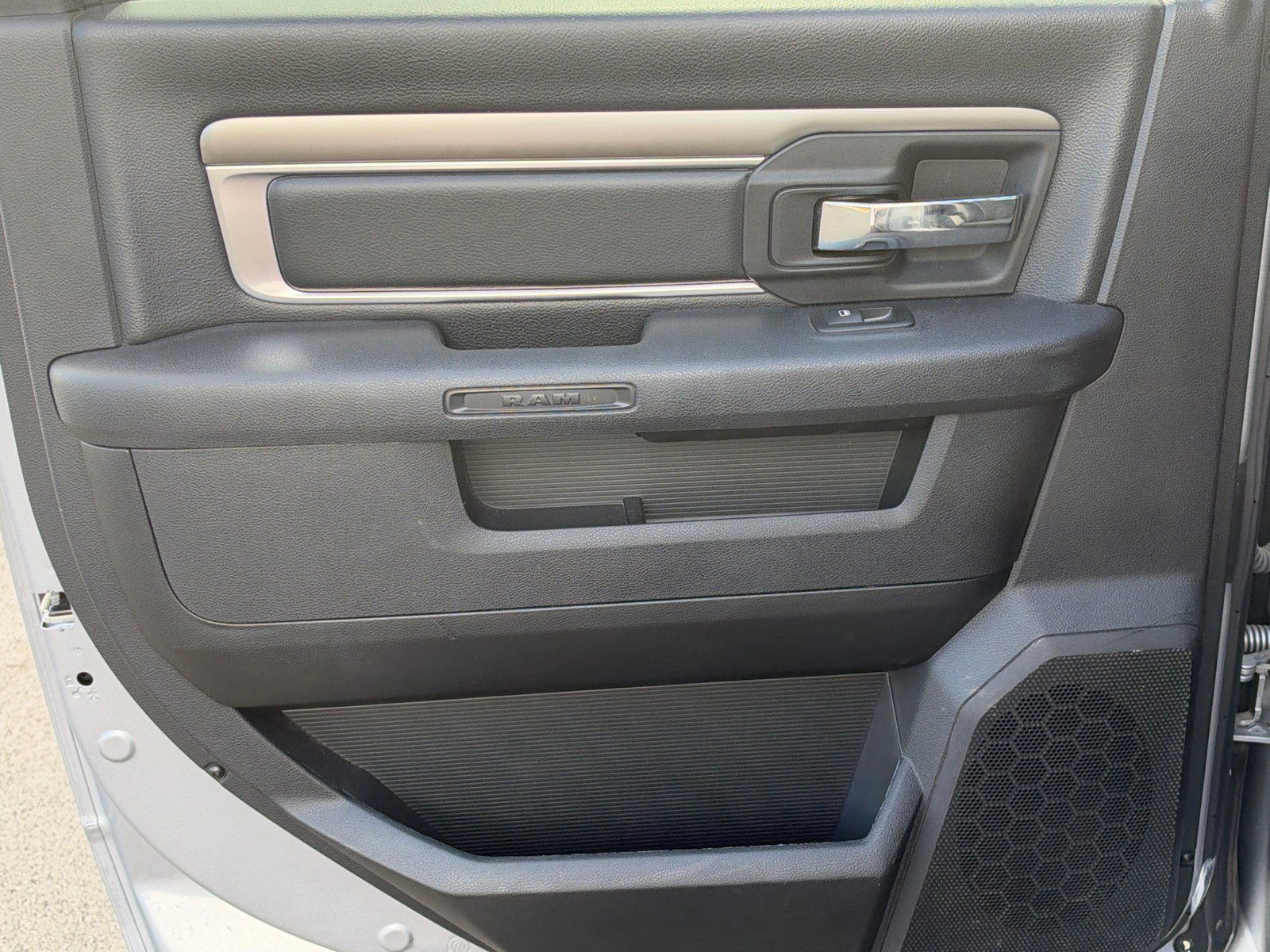 Used 2024 RAM 1500 Warlock AWD/4WD image 21