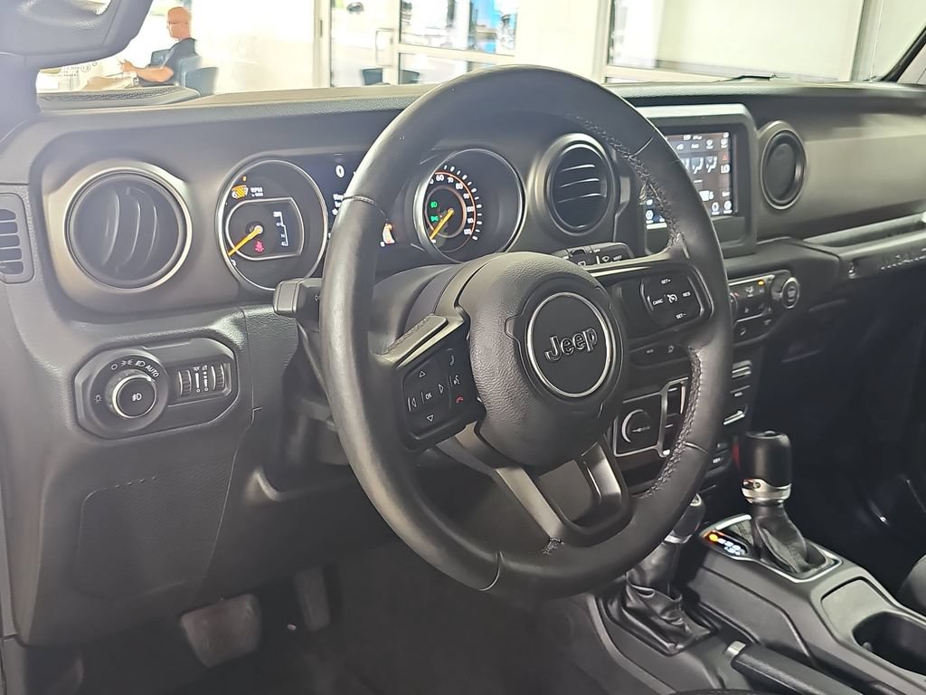 Used 2018 Jeep Wrangler Unlimited Sport S AWD/4WD image 19