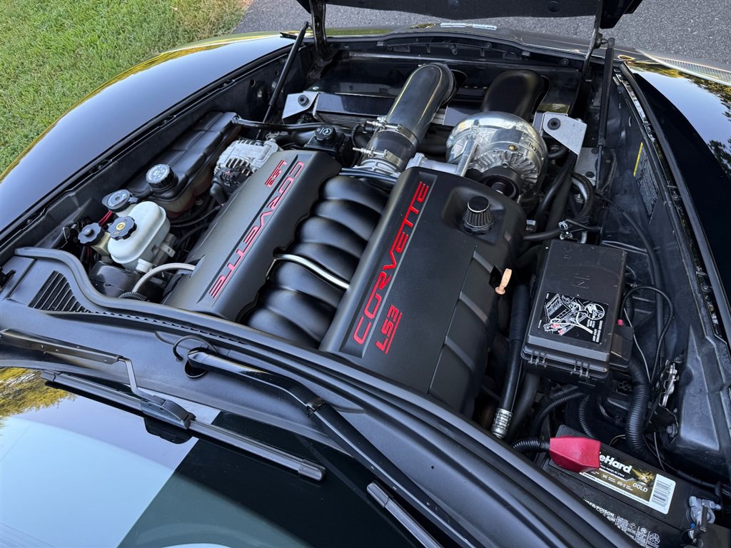 Used 2010 Chevrolet Corvette Grand Sport w/ Preferred Equipment Group RWD image 65