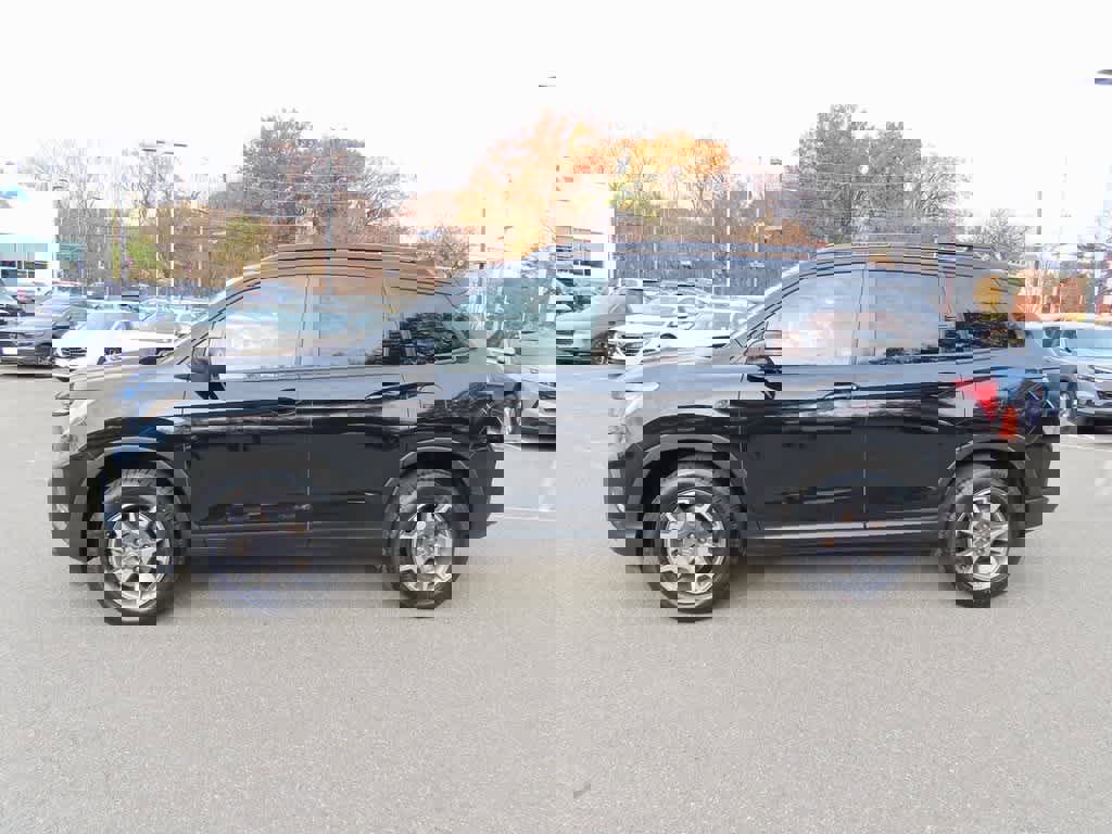 Certified 2022 Honda Passport TrailSport image 3