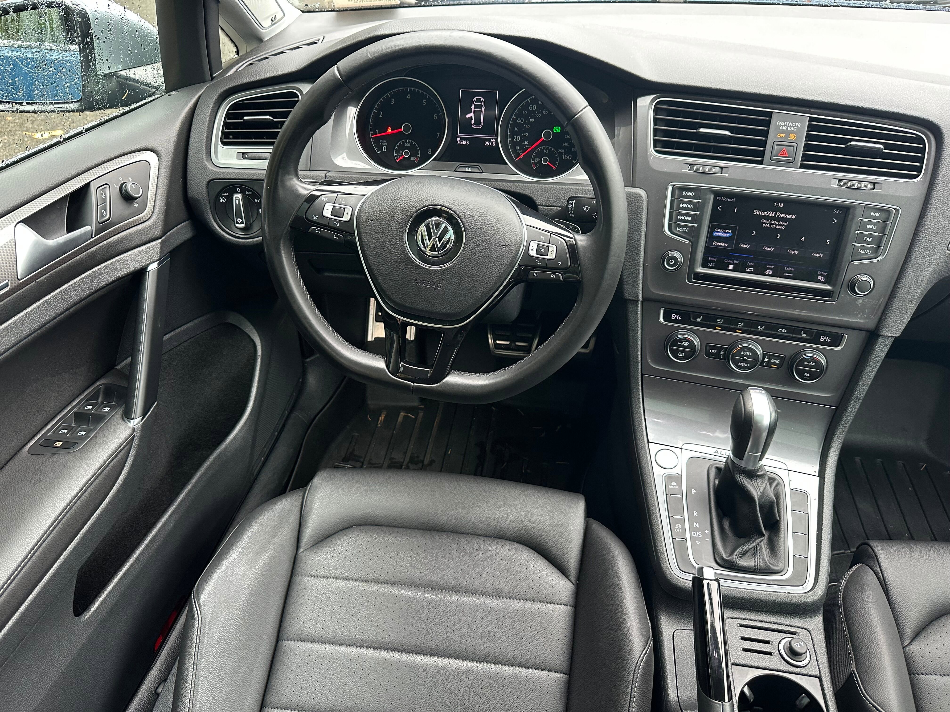 Used 2017 Volkswagen Golf Alltrack SE image 17
