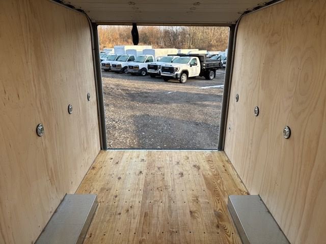 New 2025 GMC Savana 3500 w/ Power Convenience Package RWD image 21