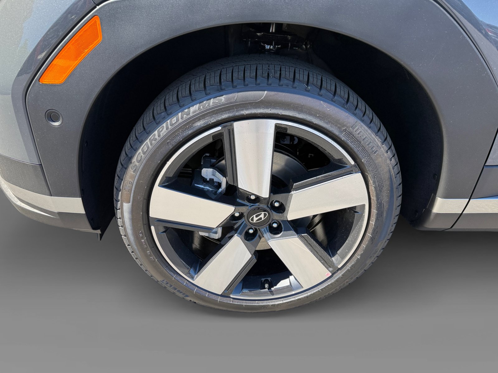 New 2026 Hyundai Santa Fe Limited AWD/4WD image 9