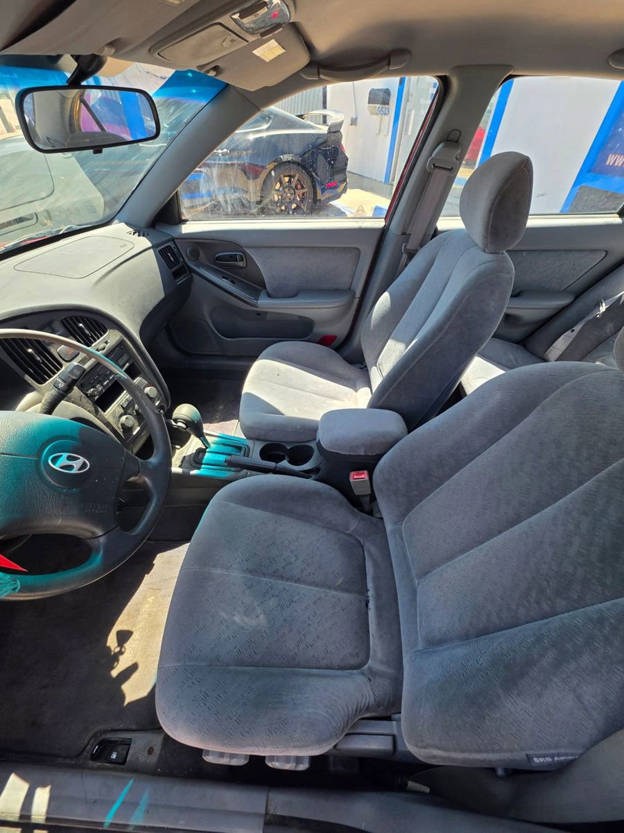 Used 2005 Hyundai Elantra GLS FWD image 9