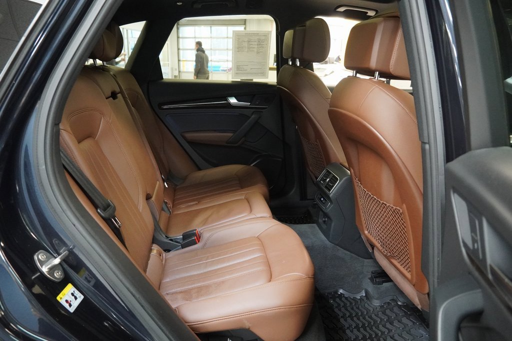 Used 2019 Audi Q5 2.0T Premium w/ Convenience Package image 29