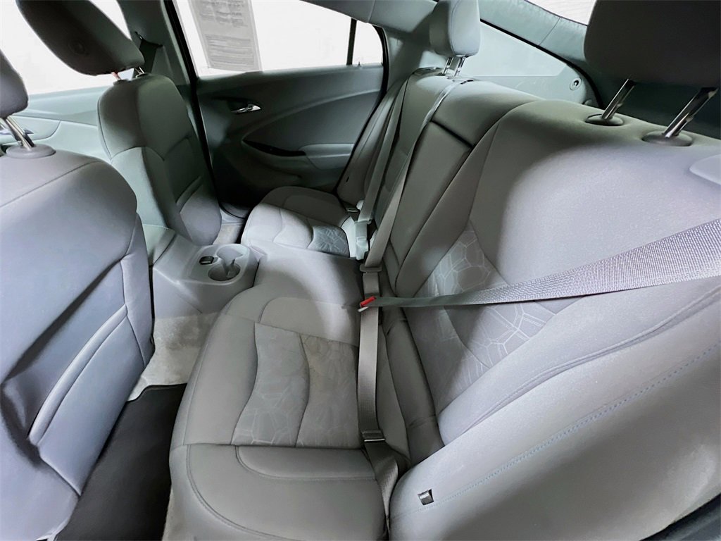 Used 2017 Chevrolet Volt LT w/ Comfort Package image 22