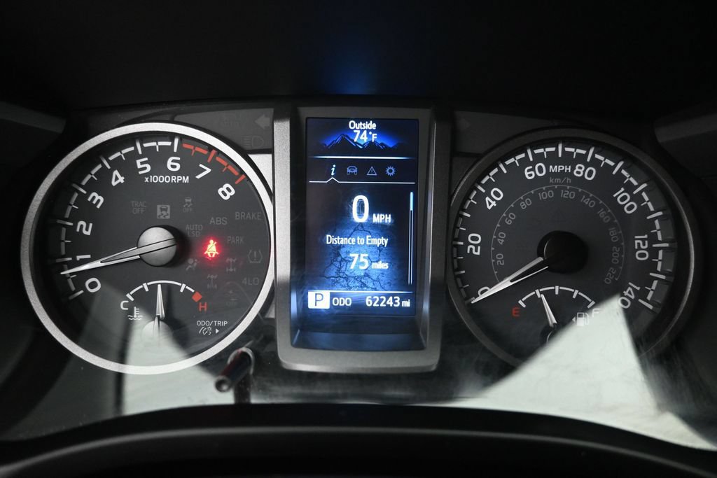 Used 2023 Toyota Tacoma TRD Sport AWD/4WD image 12