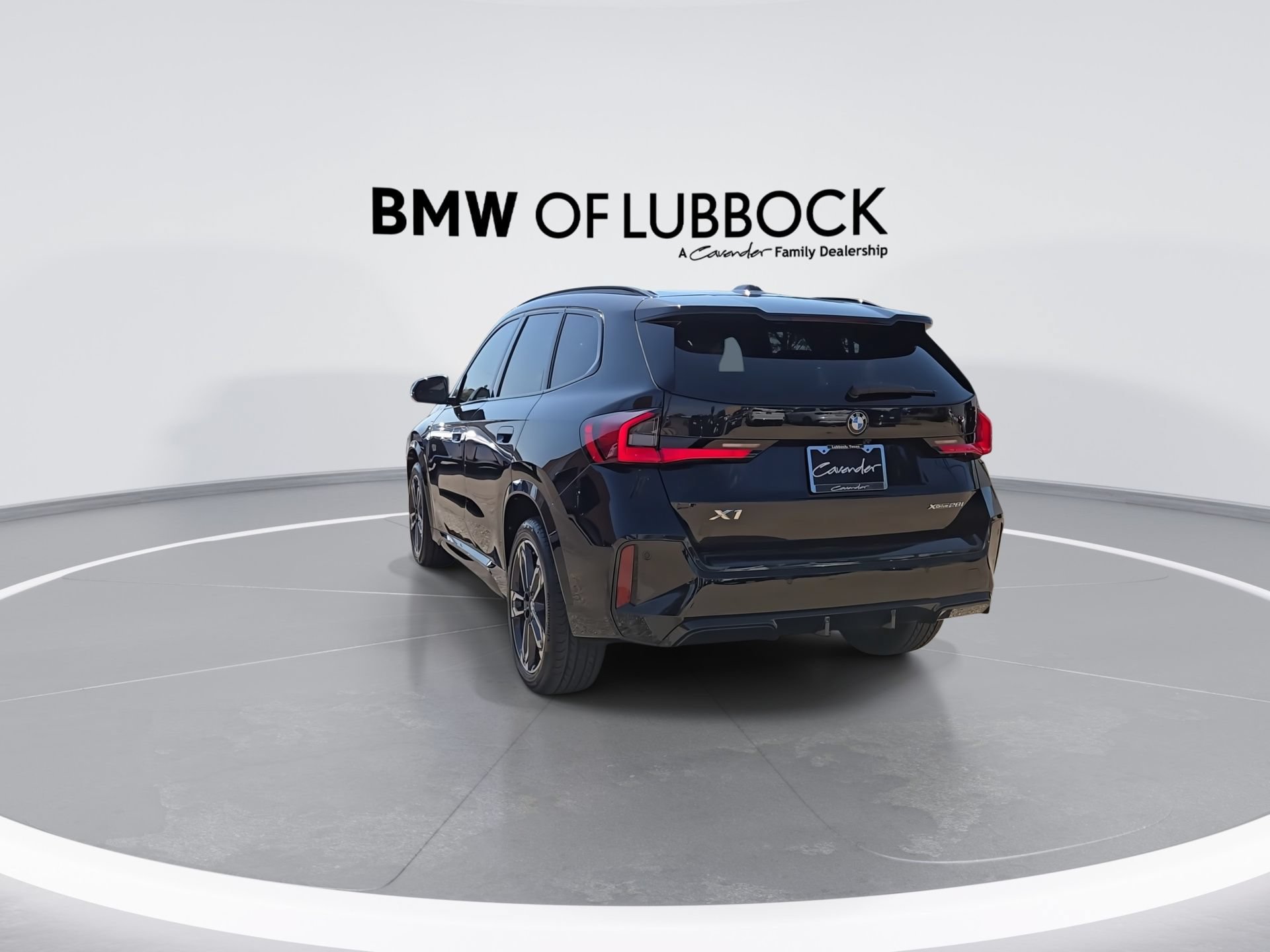 New 2026 BMW X1 xDrive28i w/ Technology Package AWD/4WD image 7