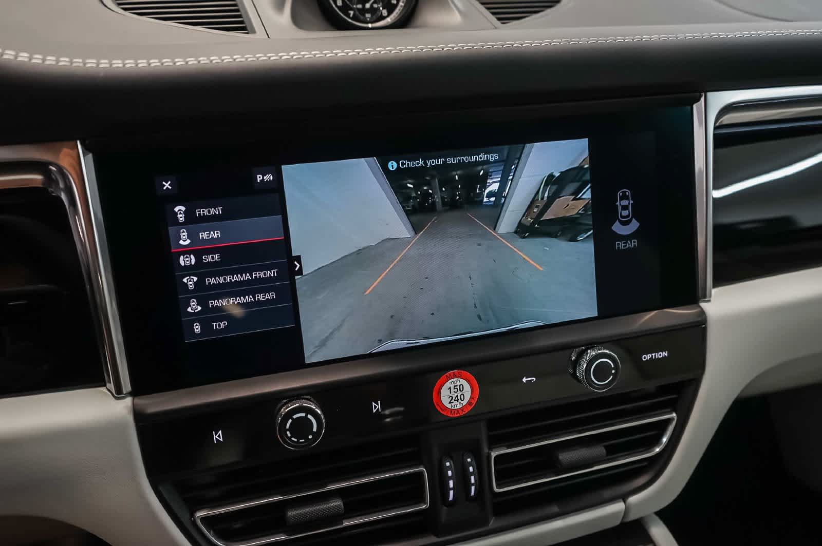 Certified 2026 Porsche Macan AWD/4WD image 29