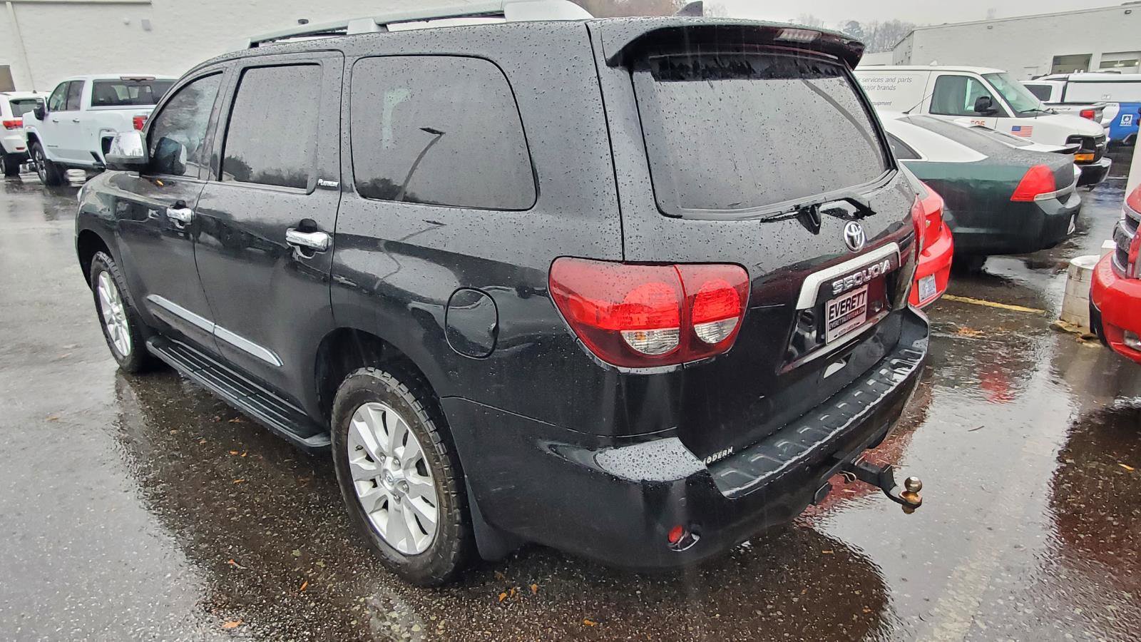 Used 2020 Toyota Sequoia Platinum image 9