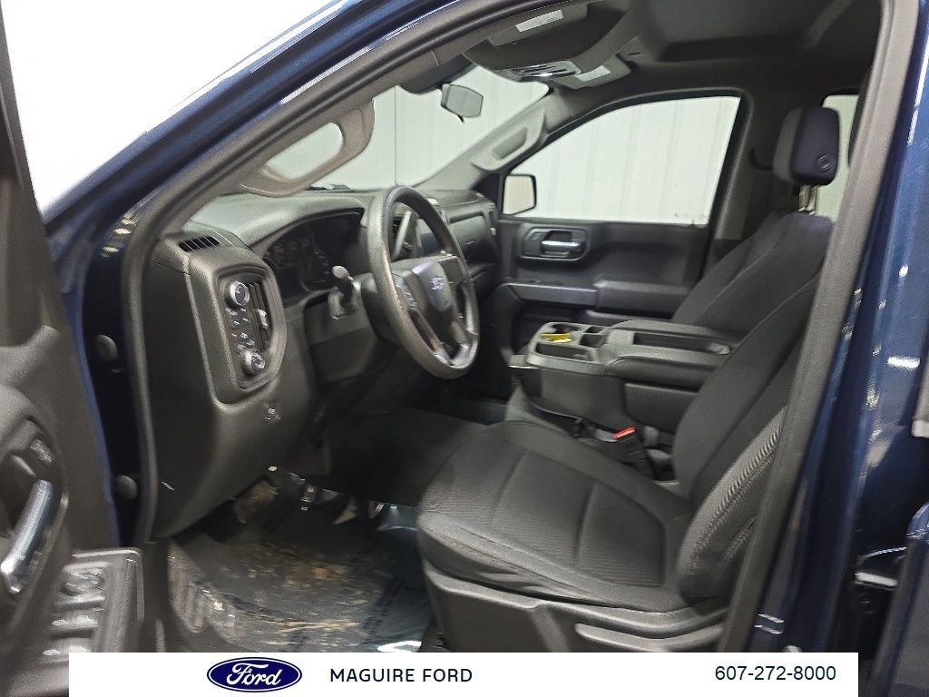 Used 2020 Chevrolet Silverado 1500 Custom Trail Boss w/ Custom Convenience Package AWD/4WD image 31