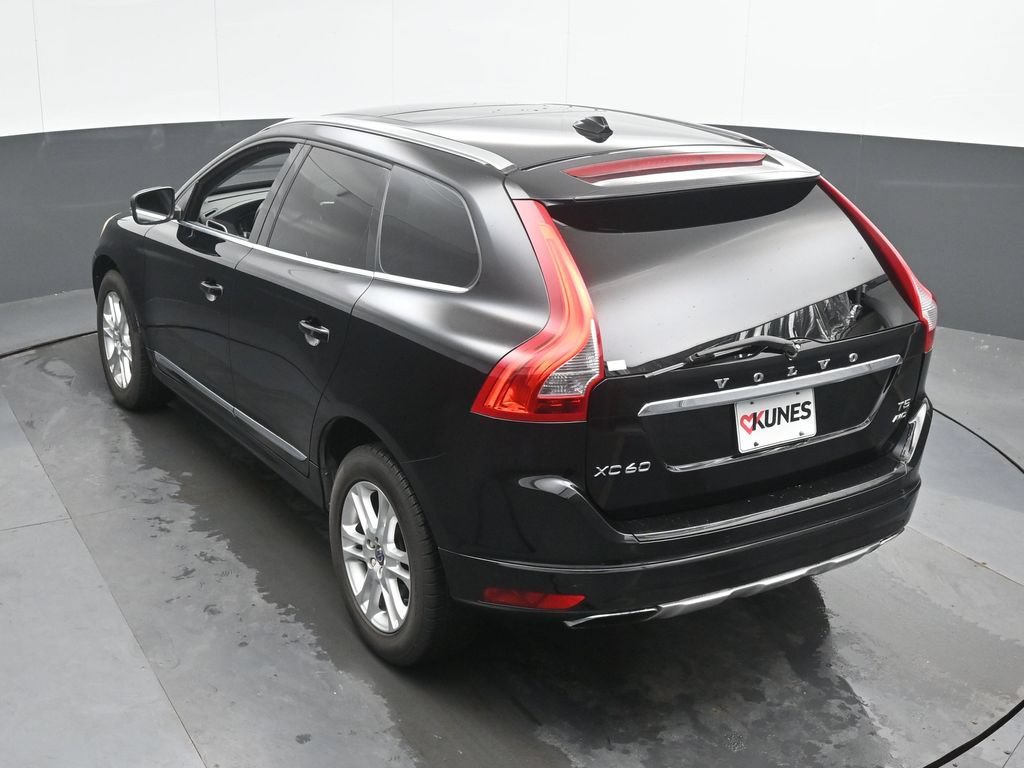 Used 2015 Volvo XC60 T5 AWD/4WD image 28