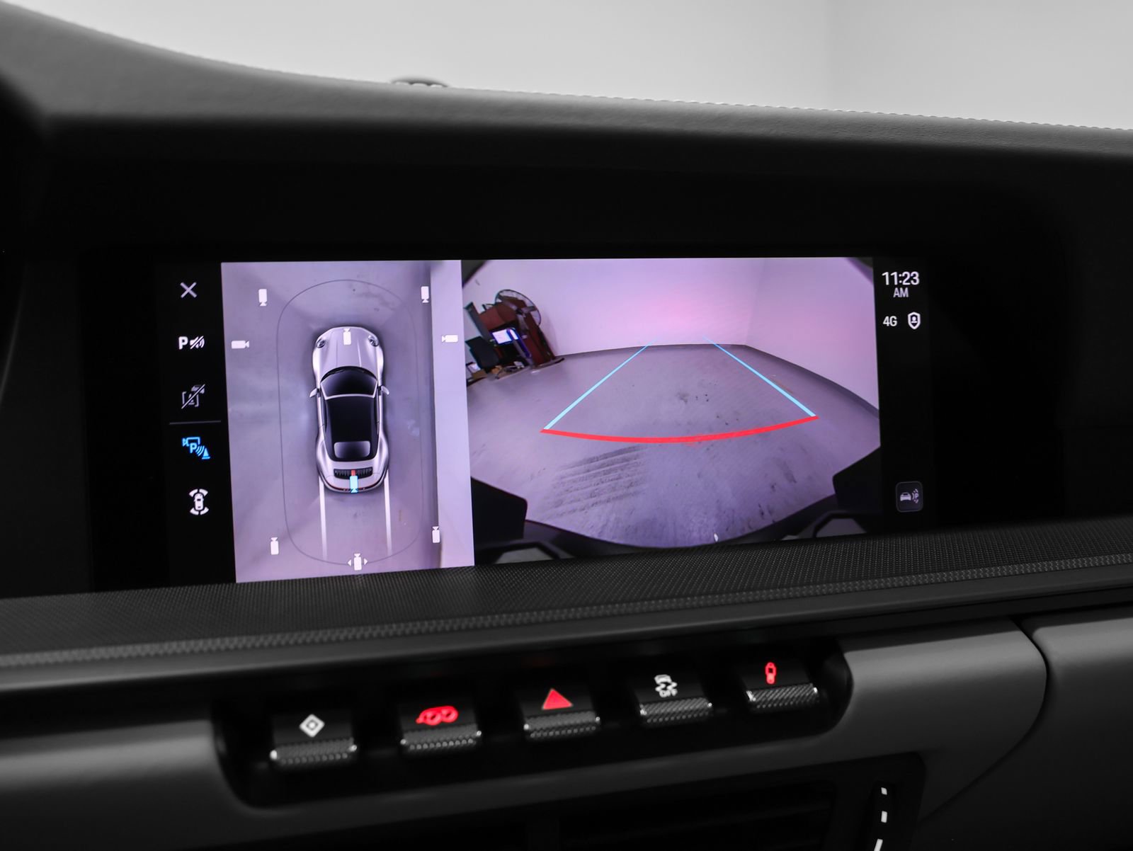 Certified 2025 Porsche 911 Carrera RWD image 48