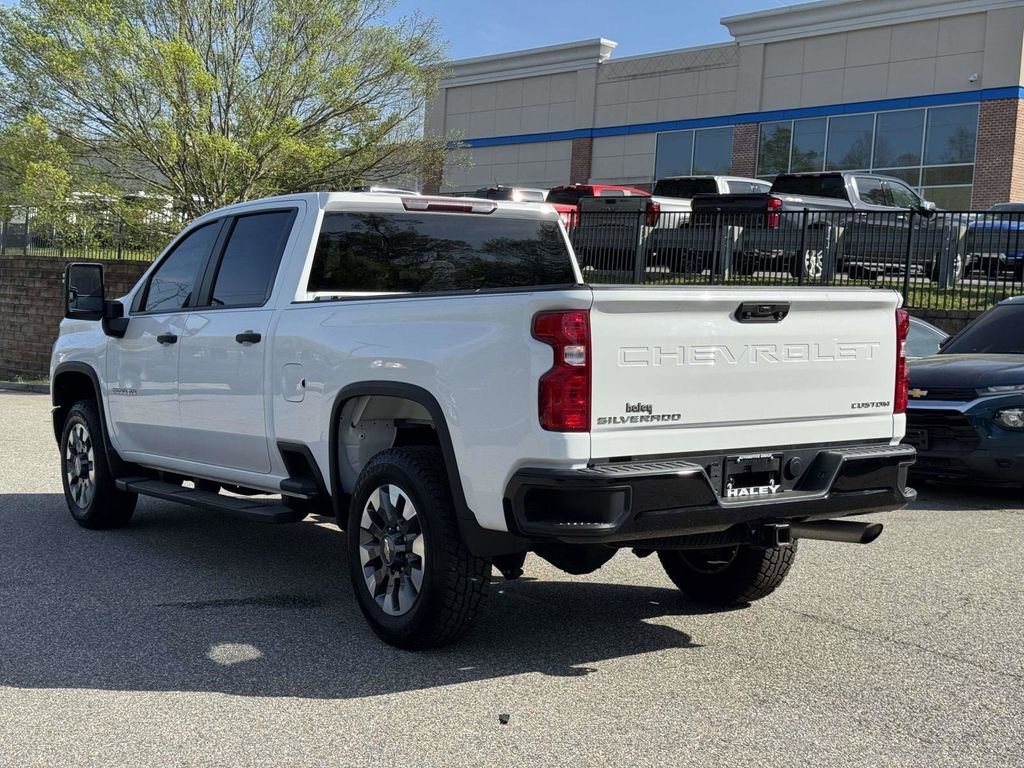 Used 2022 Chevrolet Silverado 2500 Custom w/ Custom Value Package RWD image 23