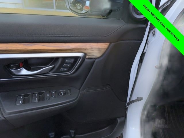 Used 2018 Honda CR-V Touring image 11