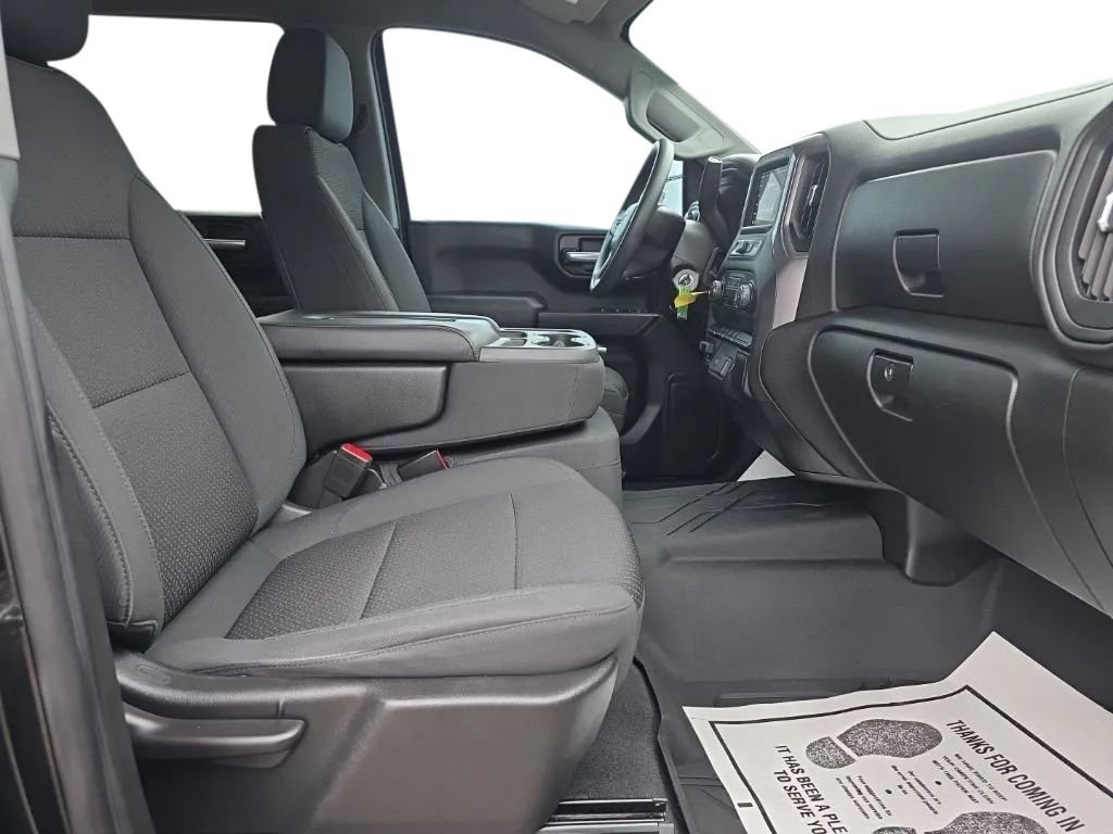 Used 2020 Chevrolet Silverado 1500 Custom Trail Boss w/ Custom Convenience Package AWD/4WD image 18
