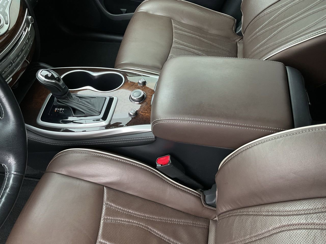 Used 2017 INFINITI QX60 FWD w/ Deluxe Technology Package image 49