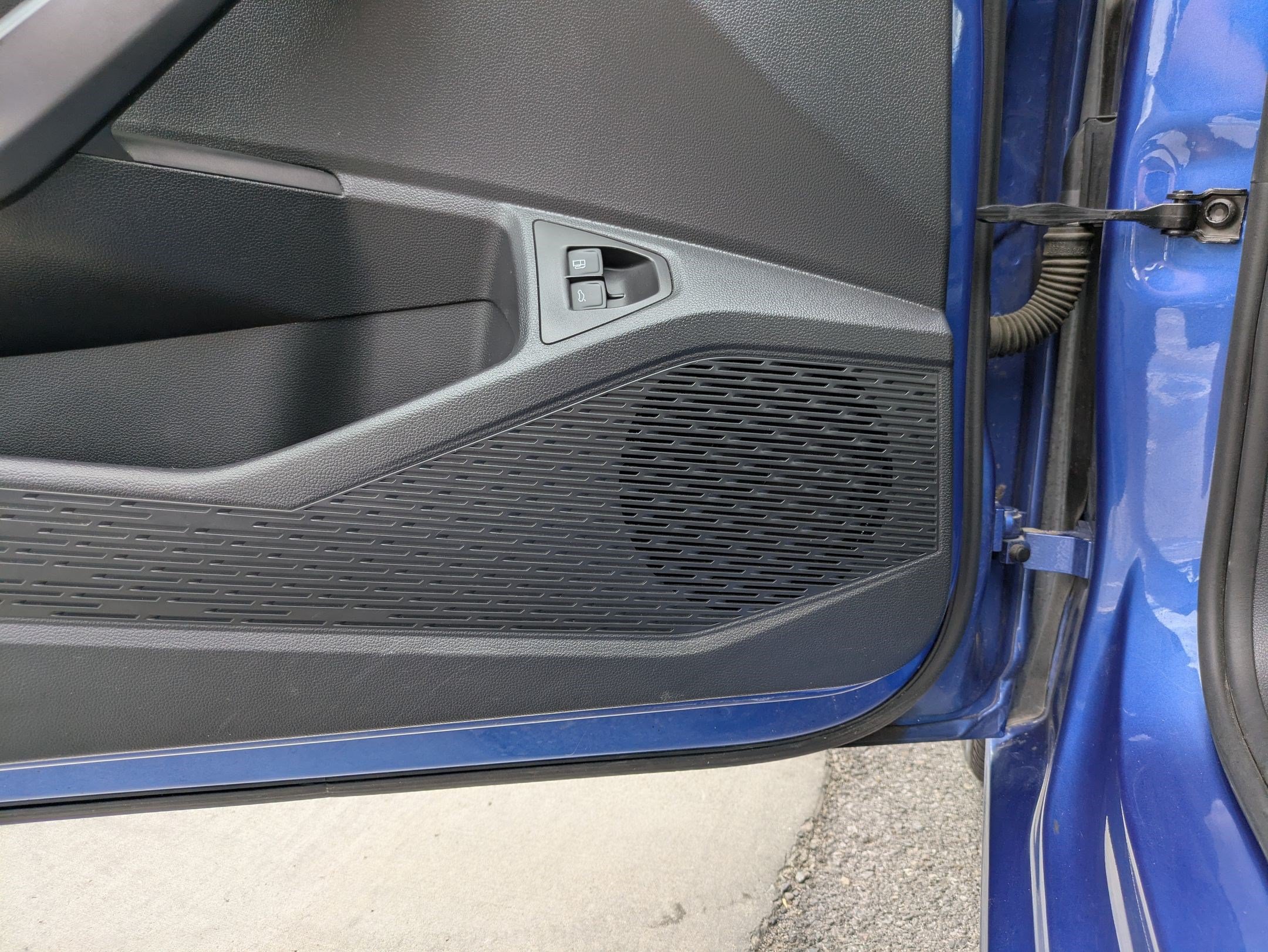 Used 2022 Volkswagen Jetta SE FWD image 16