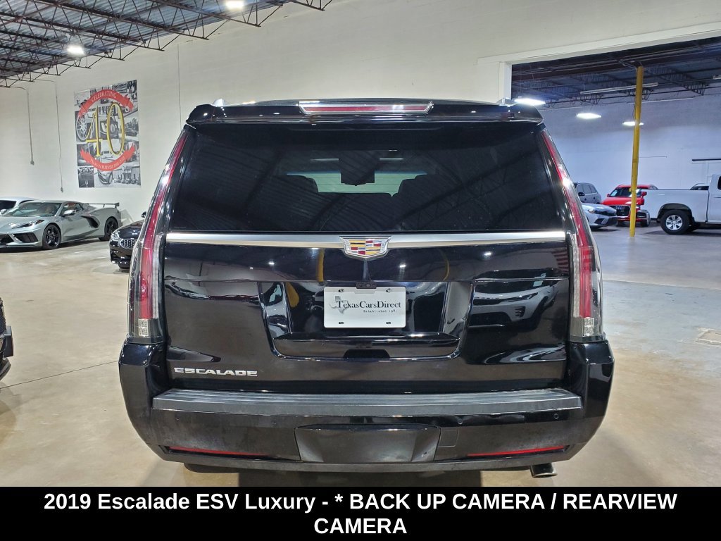 Used 2019 Cadillac Escalade ESV Luxury RWD image 10
