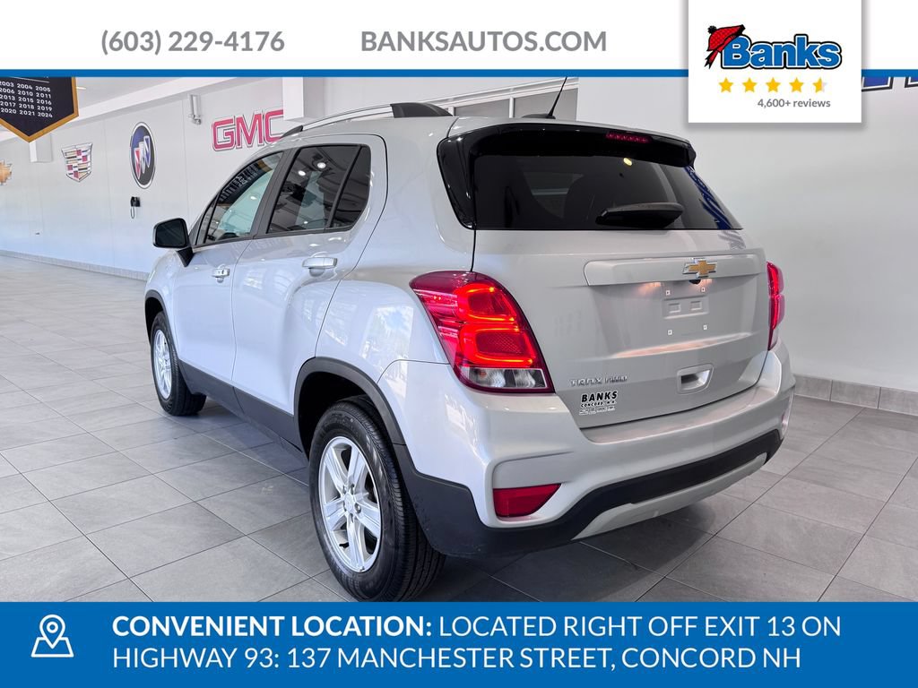 Certified 2022 Chevrolet Trax LT w/ LT Convenience Package AWD/4WD image 6