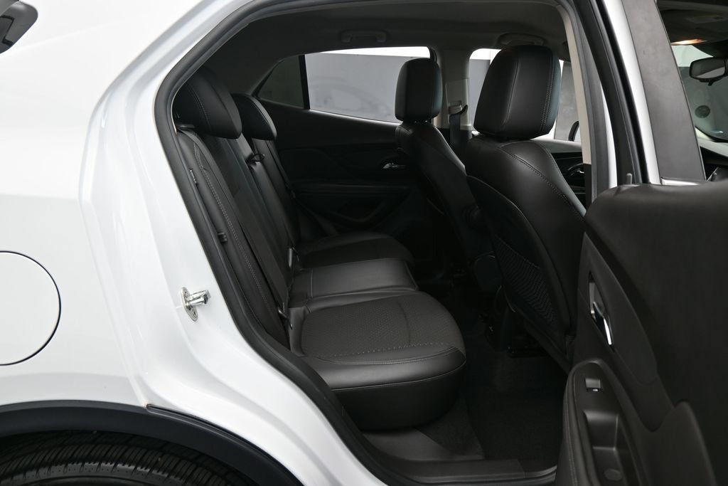 Used 2019 Buick Encore Preferred w/ Safety Package FWD image 33