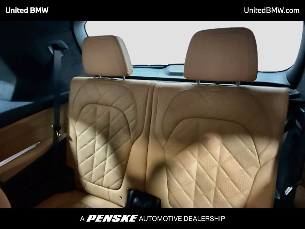 New 2027 BMW X7 xDrive40i w/ Executive Package AWD/4WD image 14