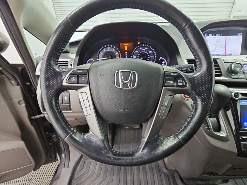 Used 2016 Honda Odyssey Touring Elite image 20