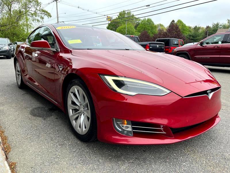 Used 2016 Tesla Model S 90D image 4