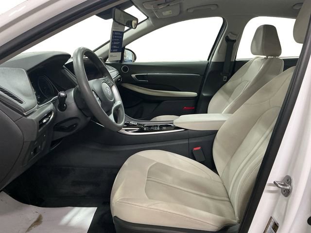 Certified 2023 Hyundai Sonata SEL w/ Preferred Accessory Package FWD image 10