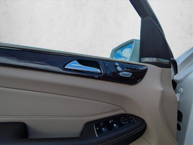 Used 2019 Mercedes-Benz GLS 450 4MATIC image 20