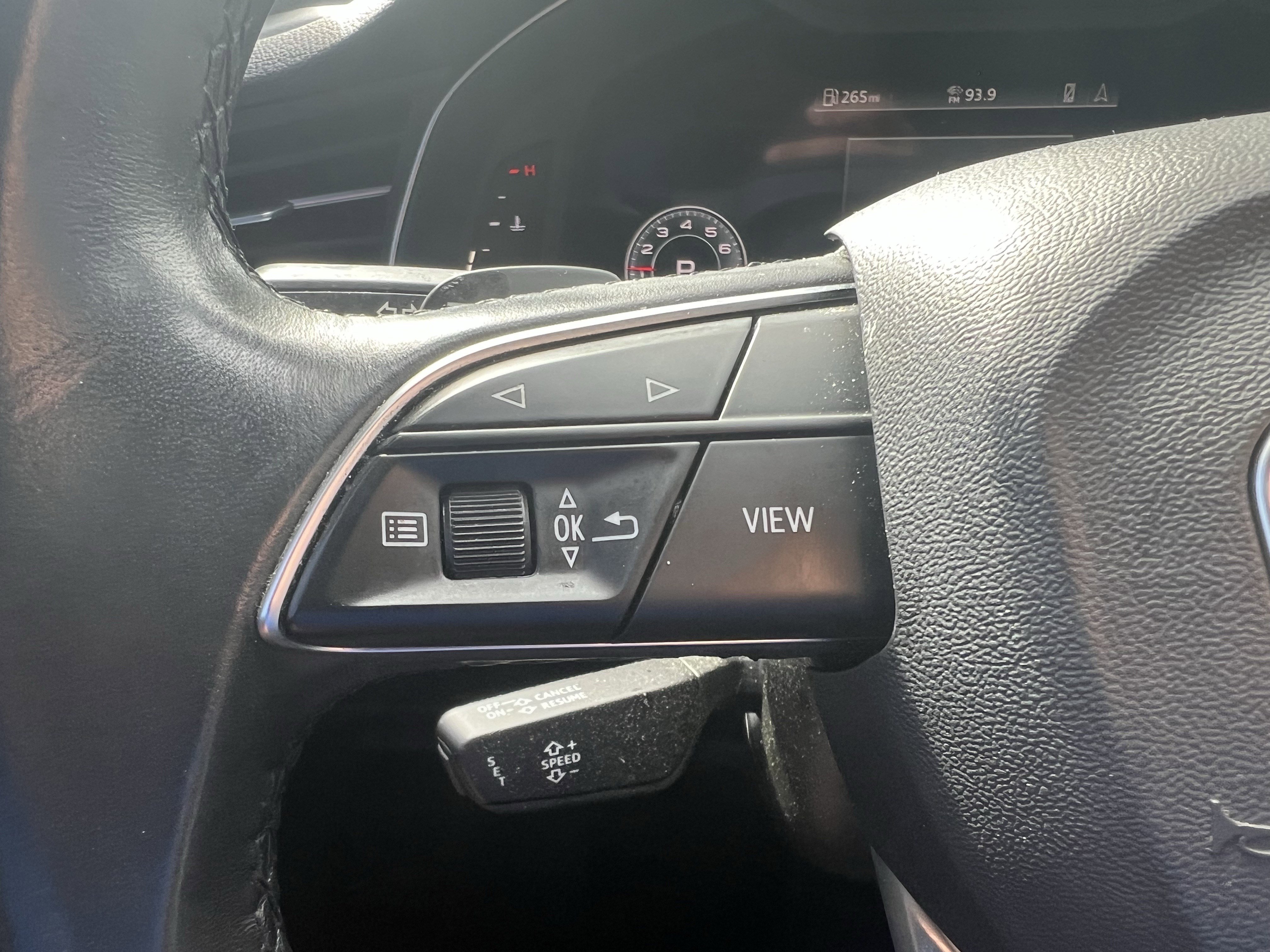 Used 2021 Audi Q7 2.0T Premium w/ Convenience Package AWD/4WD image 19