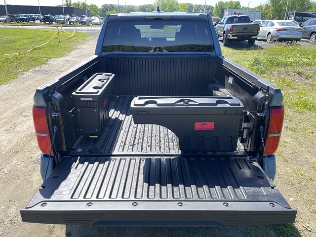New 2026 Toyota Tacoma TRD Off-Road AWD/4WD image 25