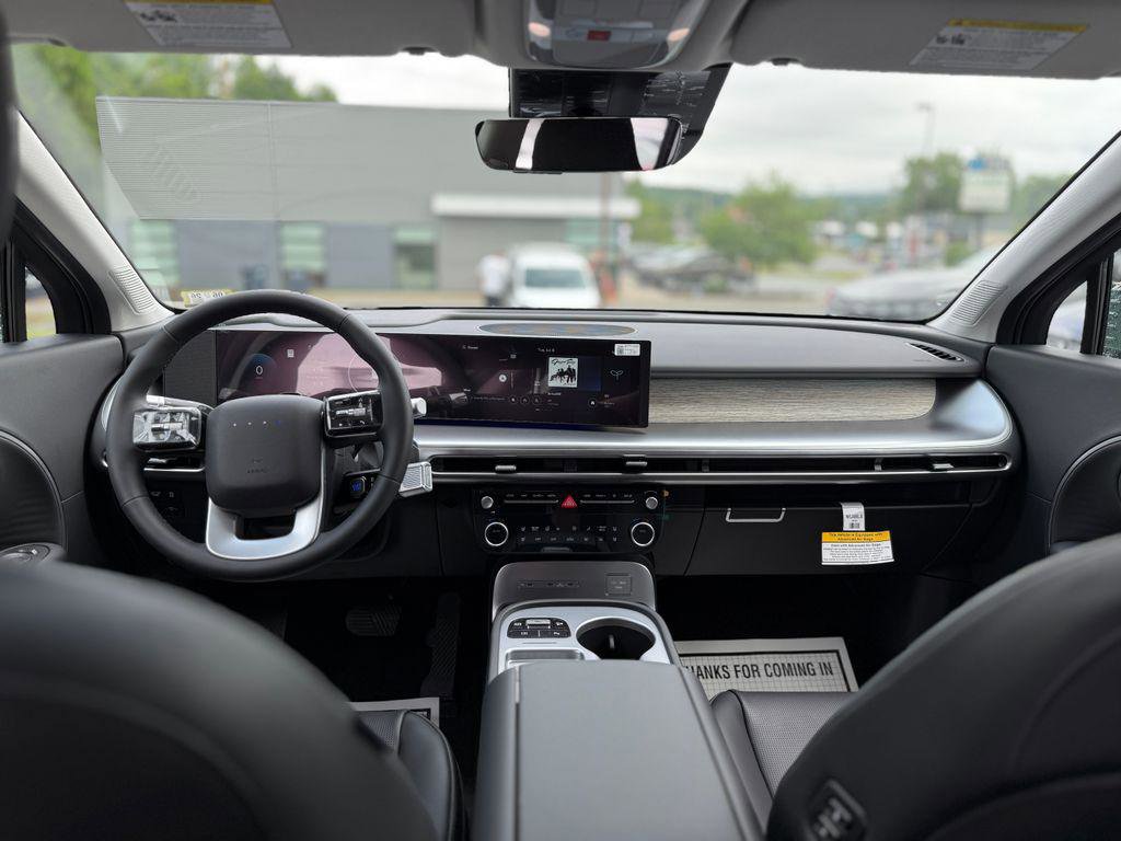 New 2026 Hyundai Ioniq 9 SEL image 17