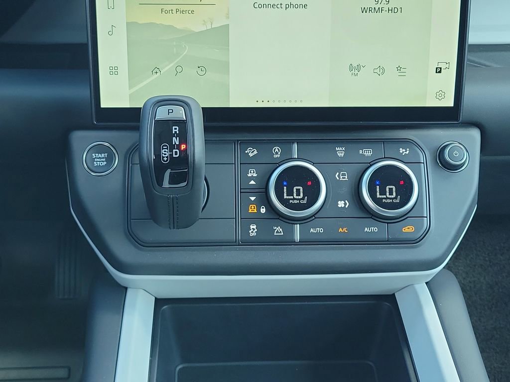 New 2026 Land Rover Defender 130 S AWD/4WD image 20