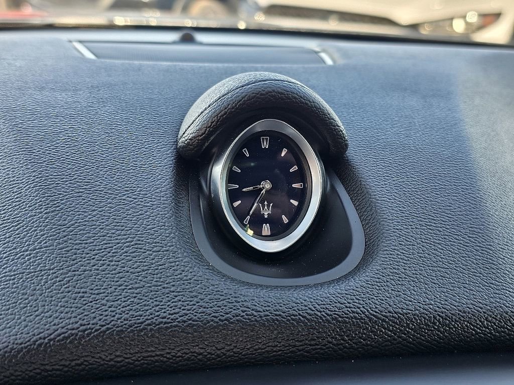 Used 2018 Maserati Ghibli image 27