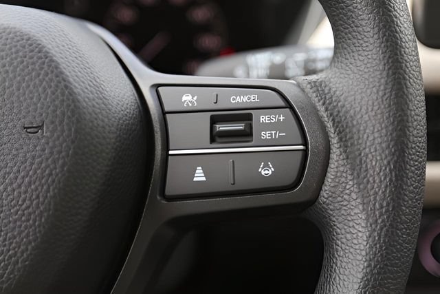 New 2027 Honda HR-V LX image 16