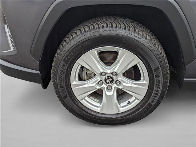 Used 2021 Toyota RAV4 XLE w/ XLE Grade Weather Package image 23