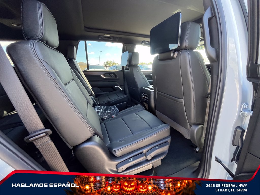 New 2026 GMC Yukon Denali w/ Denali Reserve Package AWD/4WD image 19