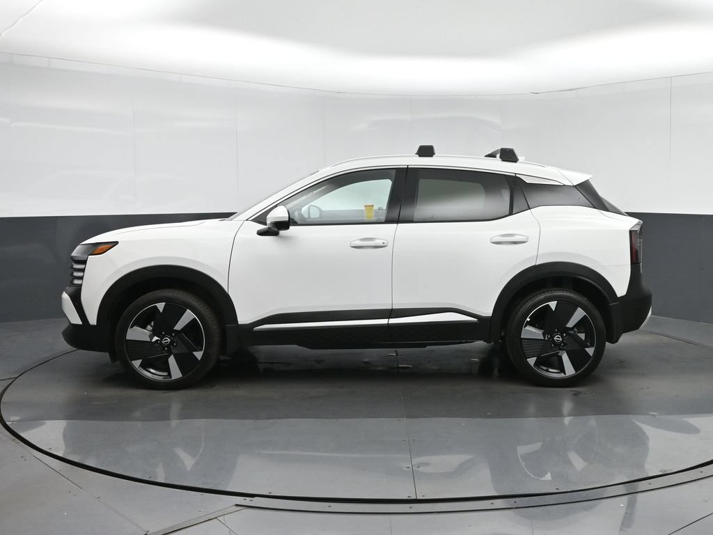 Used 2025 Nissan Kicks SR FWD image 4