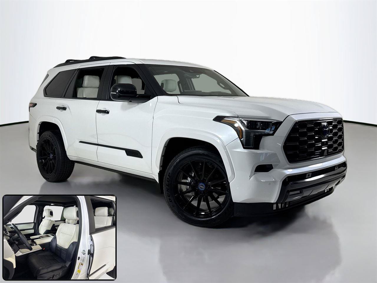 Used 2024 Toyota Sequoia Capstone AWD/4WD image 2