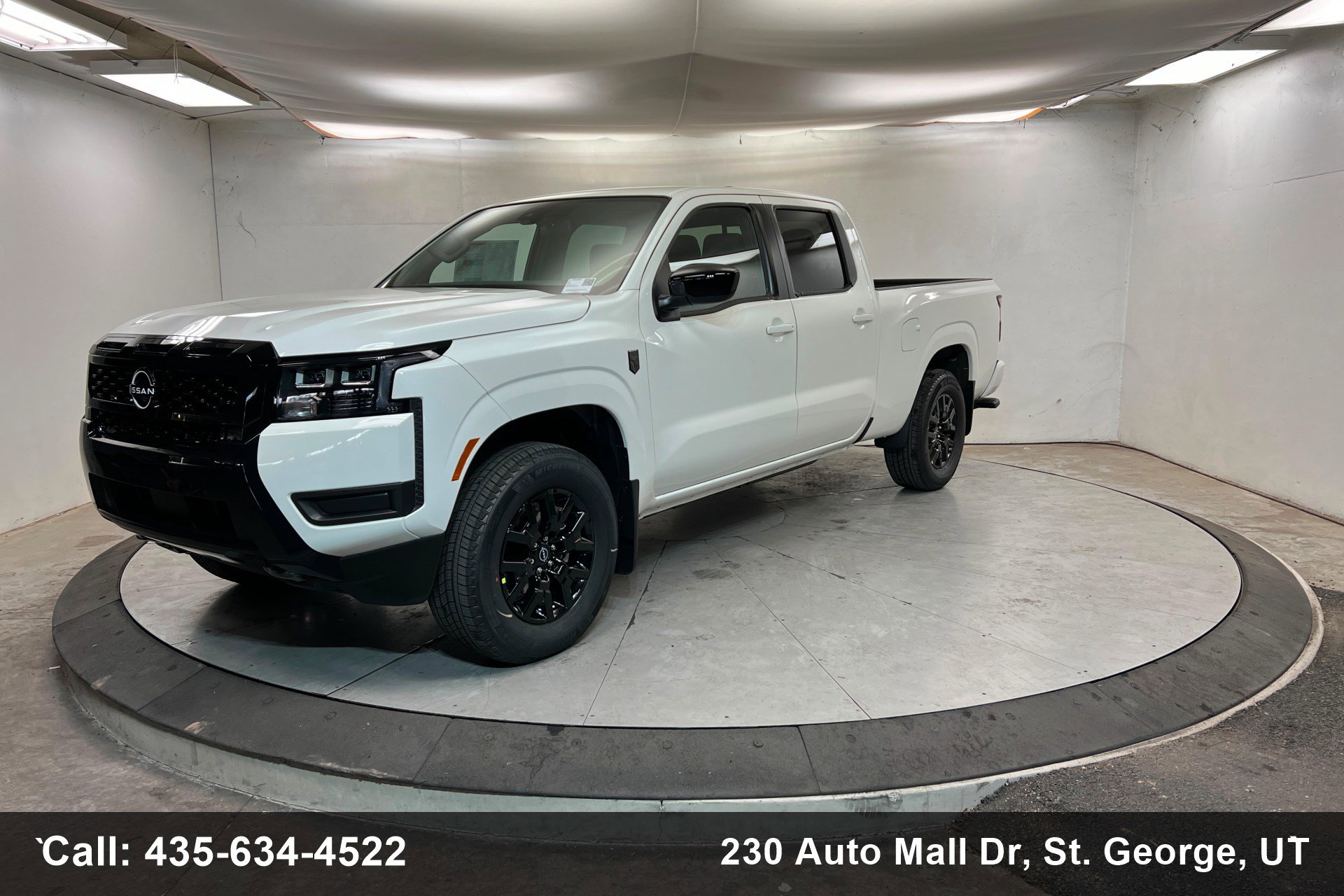 New 2026 Nissan Frontier SV w/ Tow Package image 1