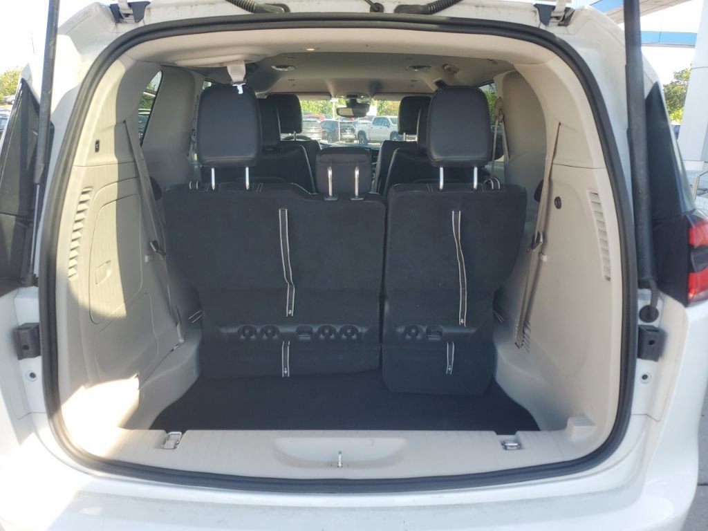 Used 2024 Chrysler Pacifica Limited FWD image 18