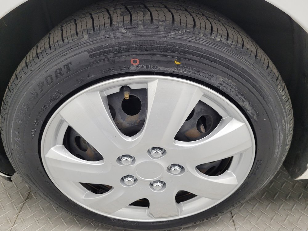 Used 2018 Chevrolet Spark LS image 31