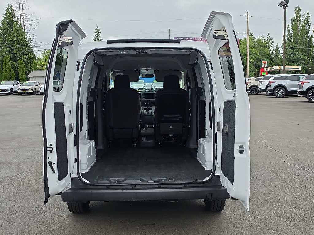 Used 2021 Nissan NV200 S w/ Back Door Glass Package FWD image 11