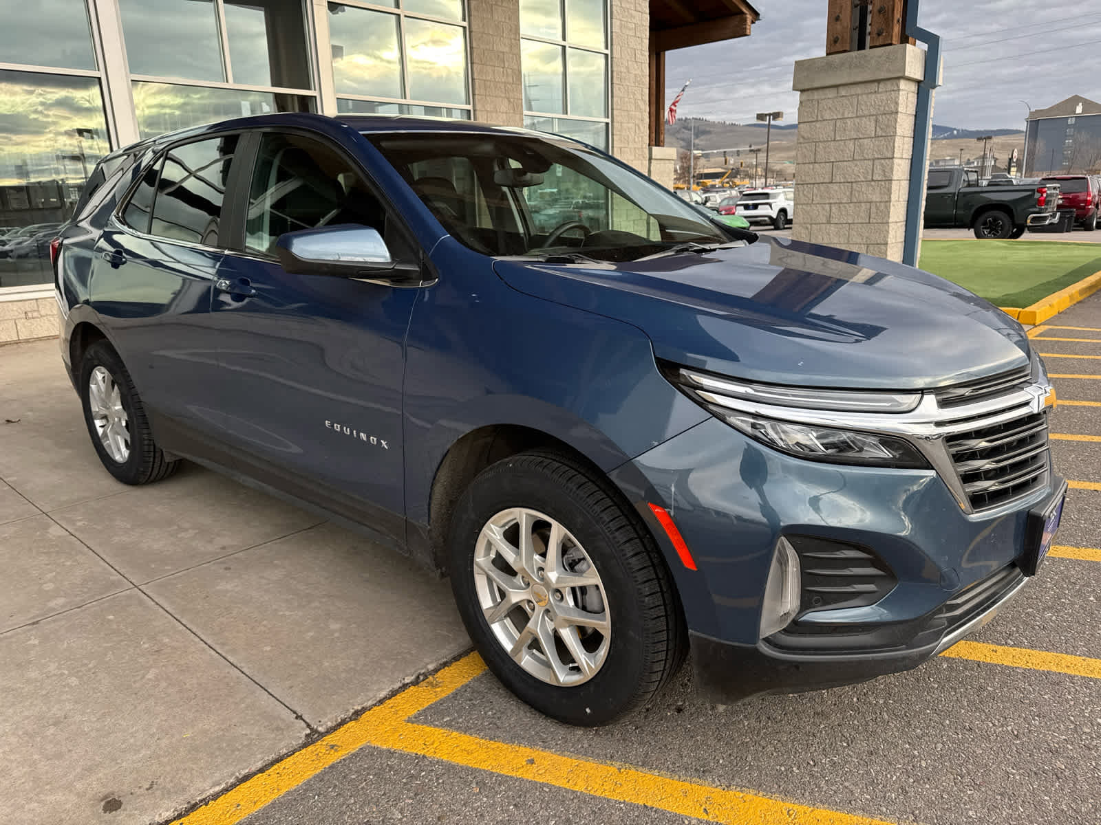 Certified 2024 Chevrolet Equinox LT image 3